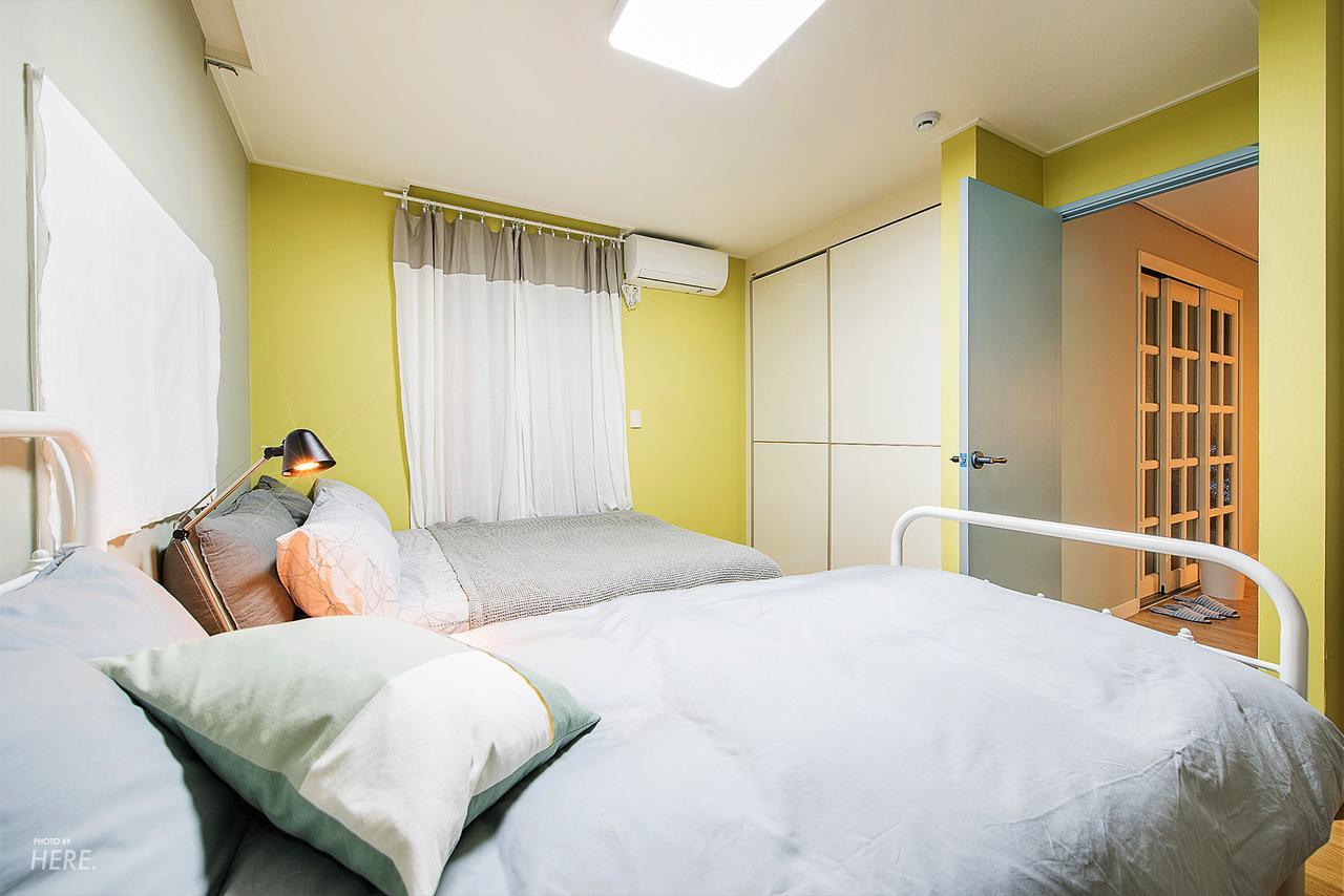We House At Station * Seul